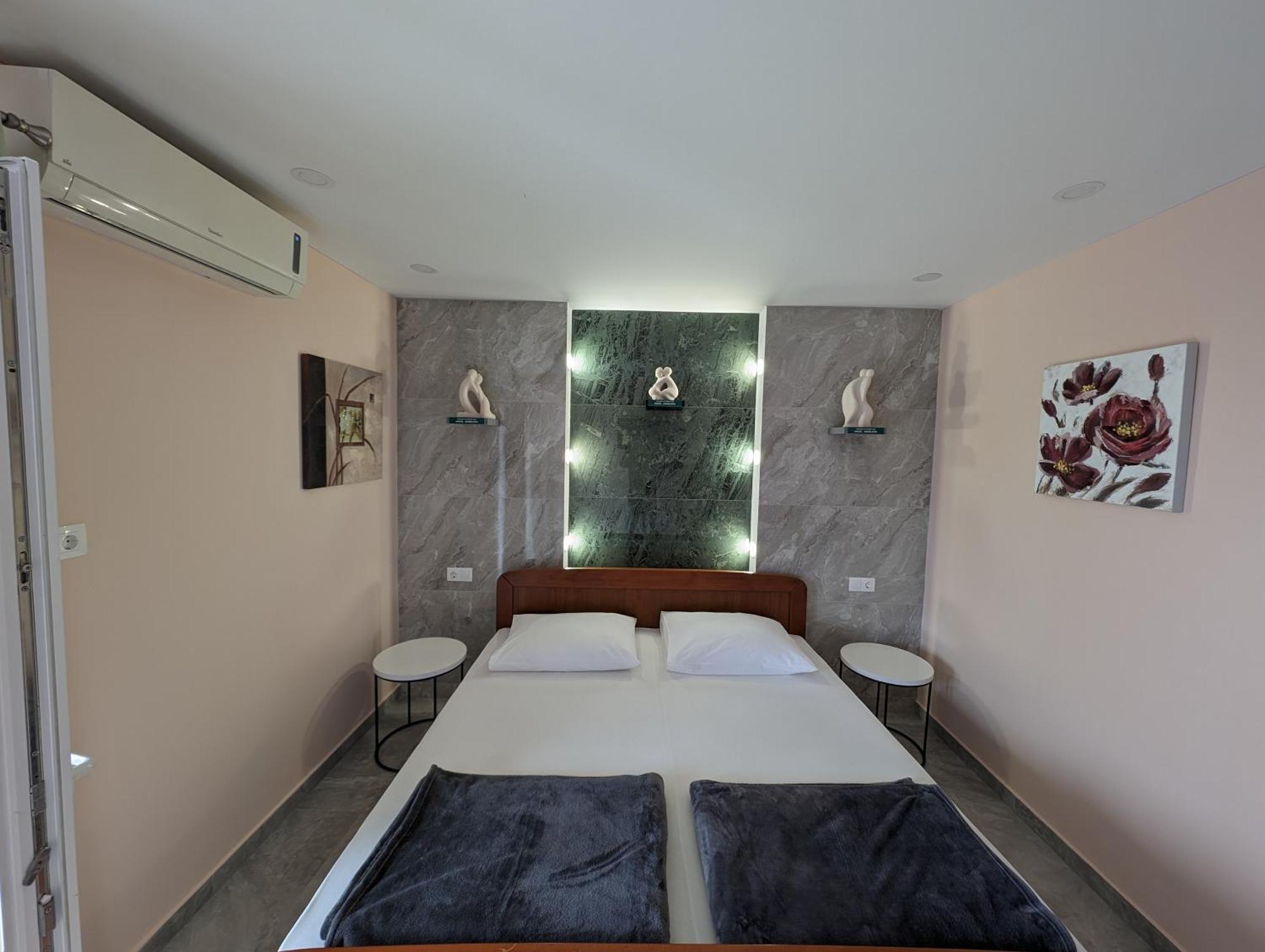 Apartments Klenovica Jadranka Cacic Buitenkant foto